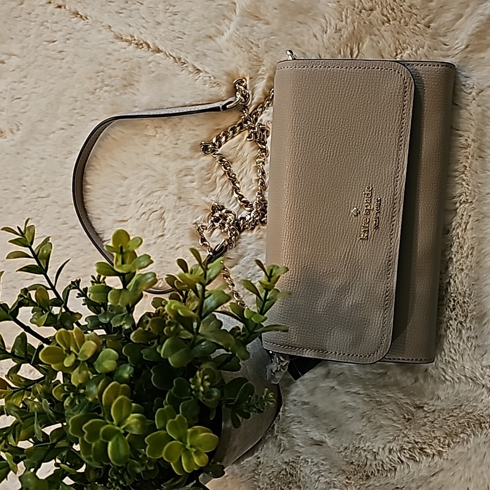 NWT Kate Spade Darcy Refined Grain Leather Chain Wallet Crossbody in War…